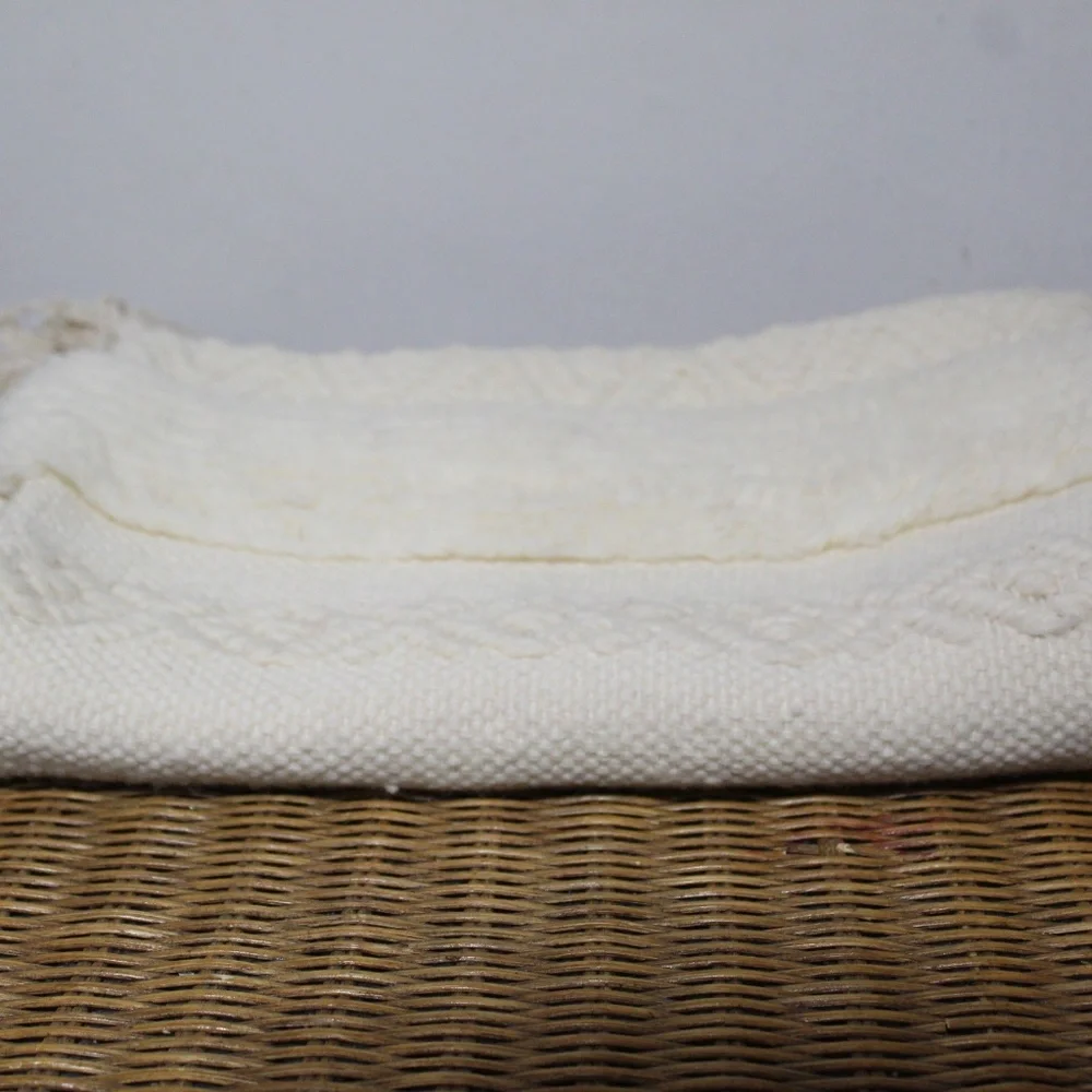 Williams Sonoma.  Cream Textured Woven Pillow Cover w/ Tassels. Set of 2. 36+/-